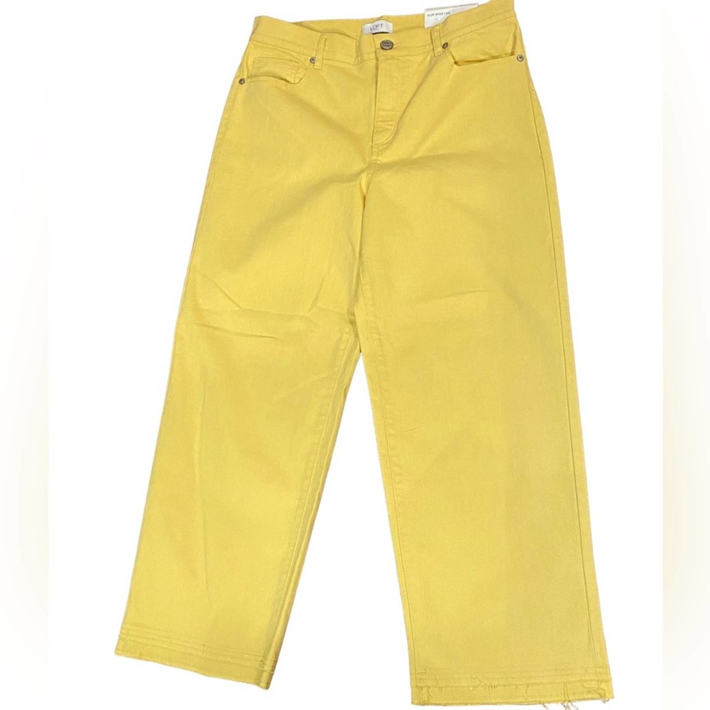 Loft Outlet Ladies Size 6 Slim Wide Leg Cropped Pants in bright Yellow